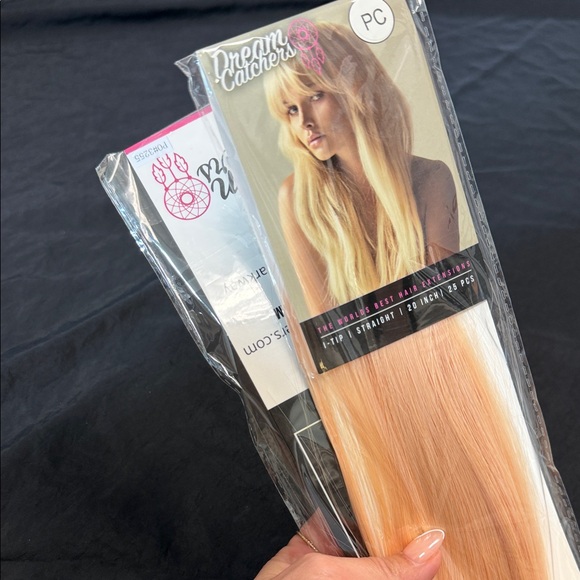 Pink Hair Extensions - Picture 1 of 2